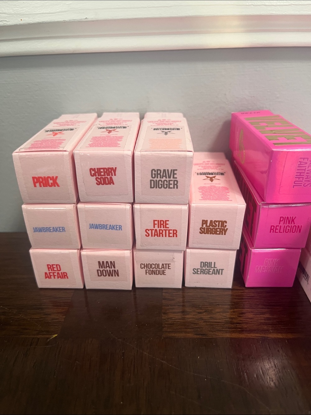 JEFFREE STAR LIPSTICKS LOT OF 36 new cosmetics make up - Picture 2 of 4
